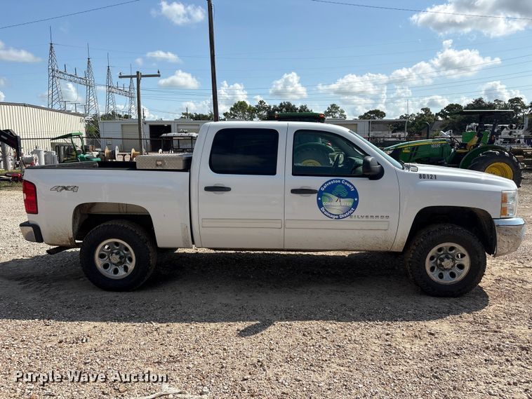 image for item EU0785 2012 Chevrolet Silverado Crew Cab pickup truck