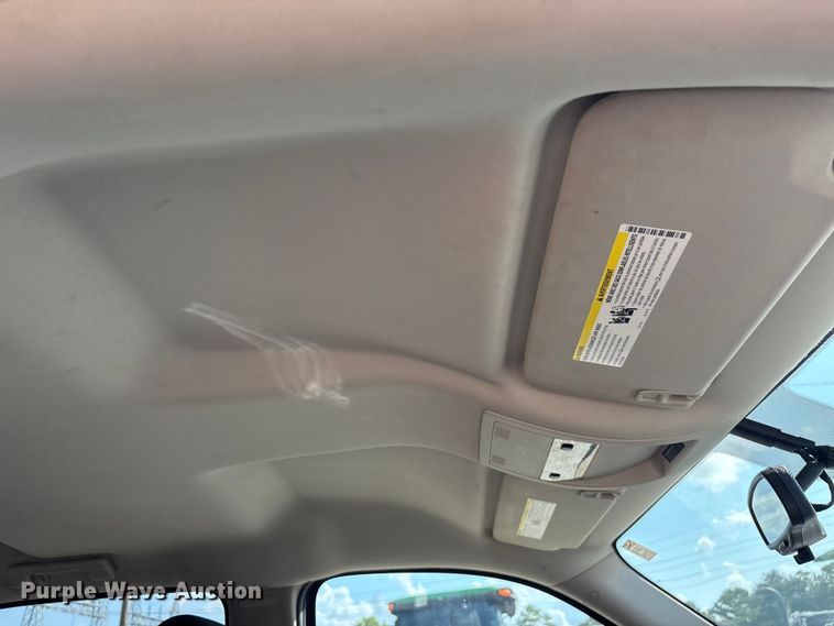 image for item EU0785 2012 Chevrolet Silverado Crew Cab pickup truck