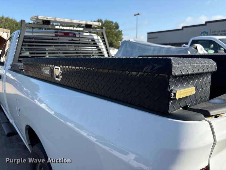 image for item EU0878 2017 RAM 1500 pickup truck