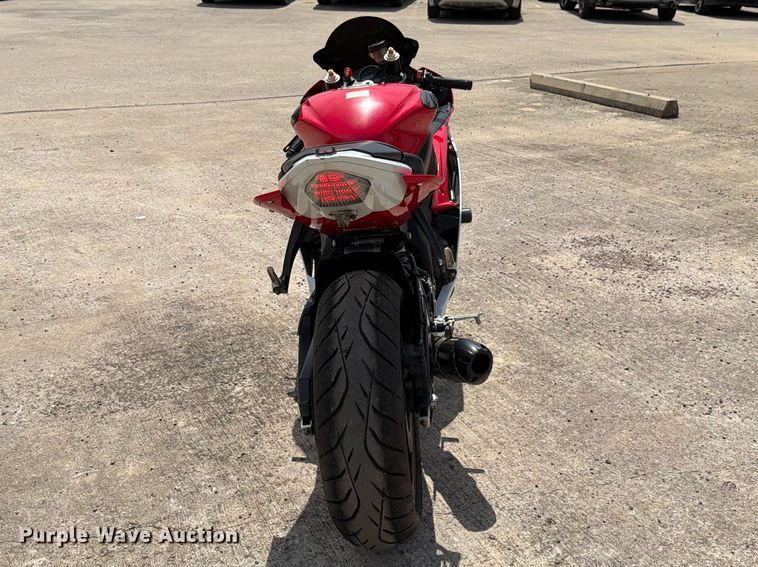 image for item EU5891 2014 Yamaha YZF R6 motorcycle