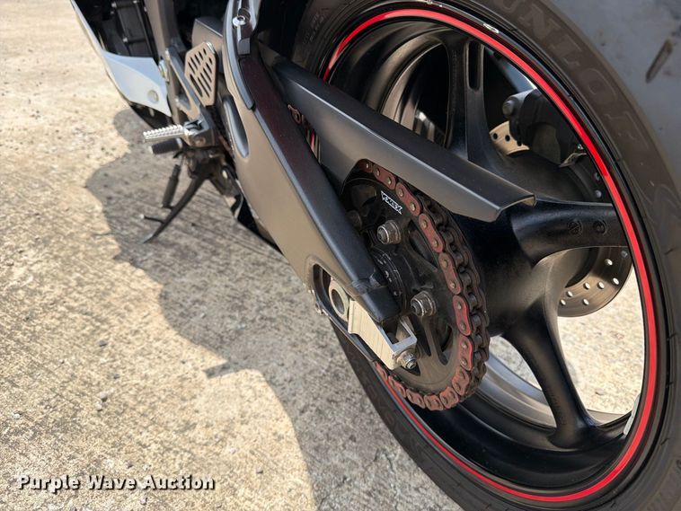 image for item EU5891 2014 Yamaha YZF R6 motorcycle