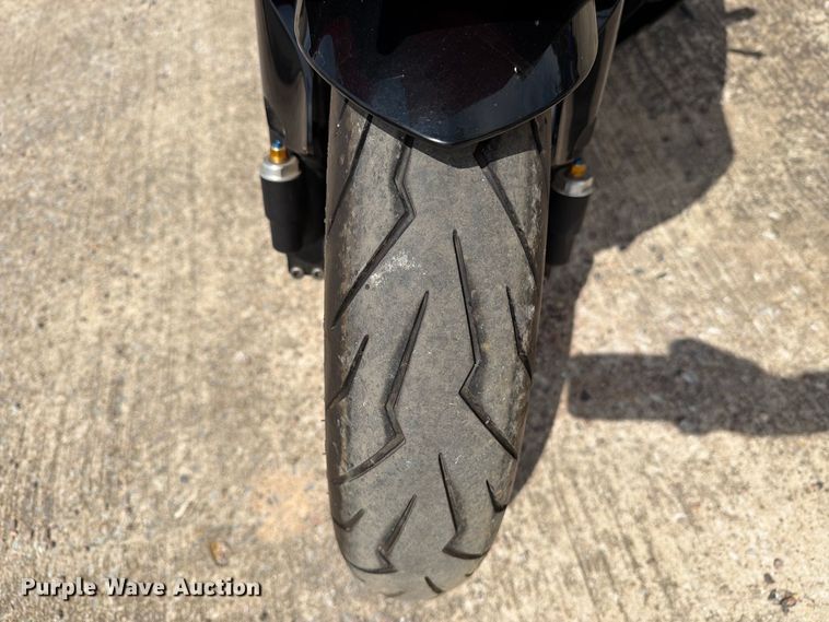 image for item EU5891 2014 Yamaha YZF R6 motorcycle