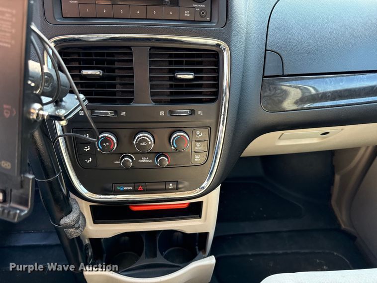 image for item EV6081 2016 Dodge Grand Caravan handicap accessible van