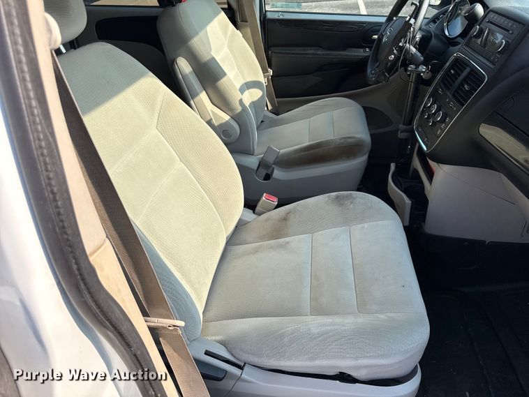 image for item EV6081 2016 Dodge Grand Caravan handicap accessible van
