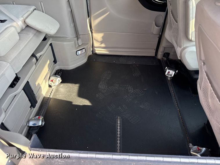 image for item EV6081 2016 Dodge Grand Caravan handicap accessible van