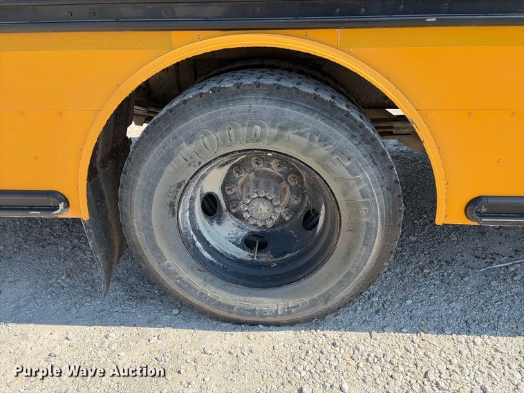 image for item EV6147 2008 Thomas Built B2 school bus