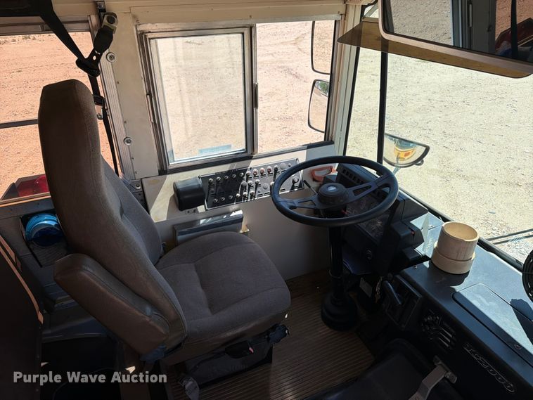 image for item EW1054 1996 Blue Bird TC2000 school bus