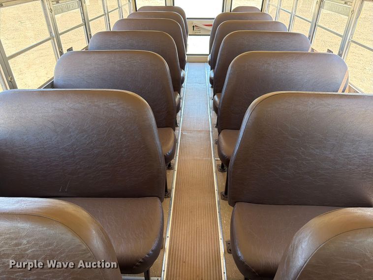 image for item EW1054 1996 Blue Bird TC2000 school bus