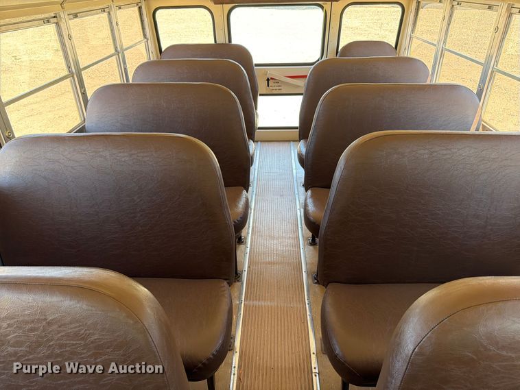 image for item EW1054 1996 Blue Bird TC2000 school bus