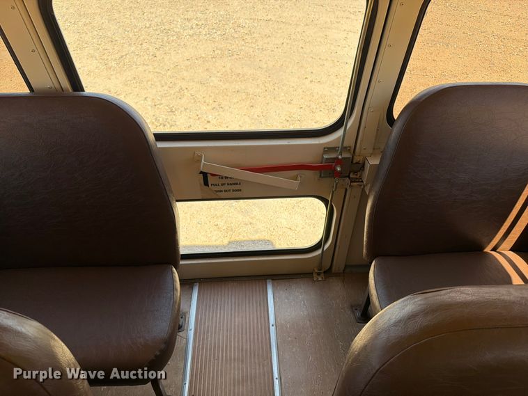 image for item EW1054 1996 Blue Bird TC2000 school bus