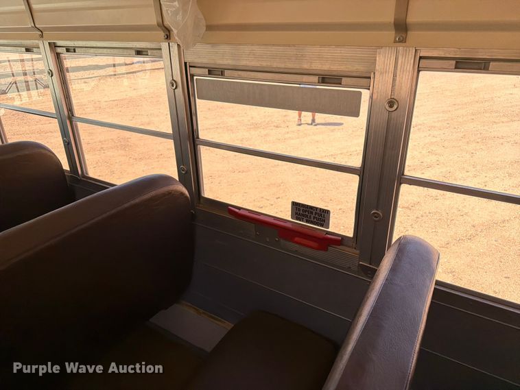 image for item EW1054 1996 Blue Bird TC2000 school bus