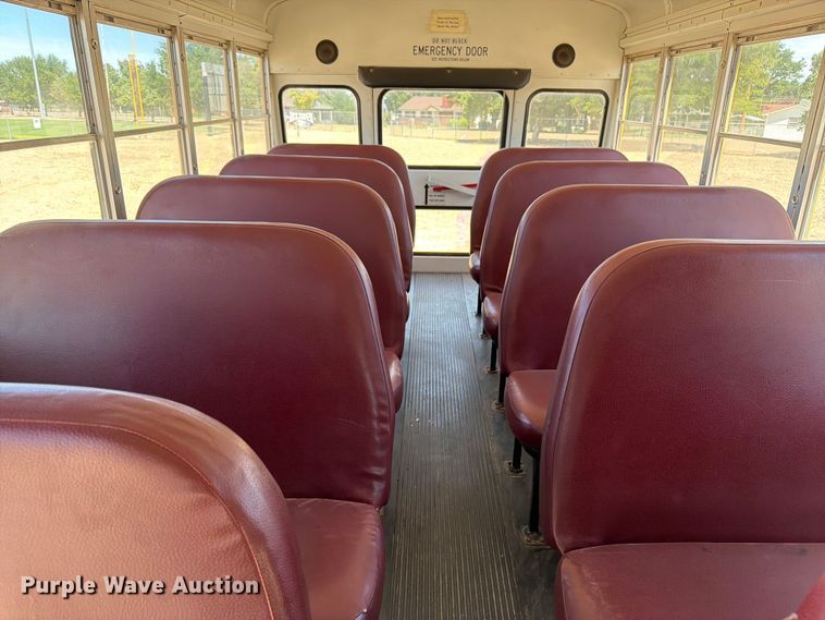 image for item EW1055 2003 Ford E450 school bus