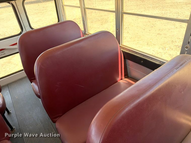 image for item EW1055 2003 Ford E450 school bus