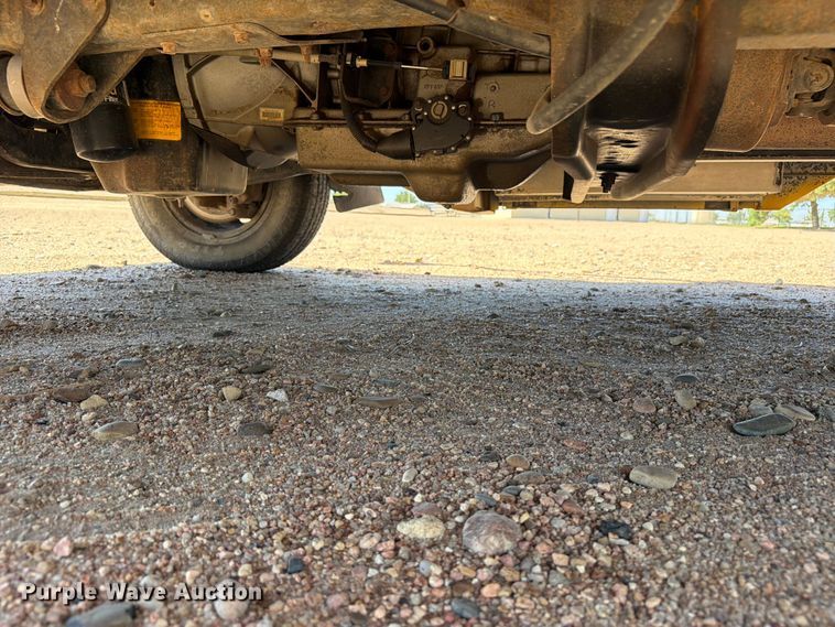 image for item EW1055 2003 Ford E450 school bus