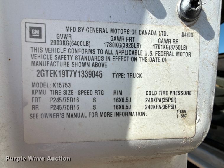 image for item EW4037 2000 GMC Sierra 1500 Ext. Cab pickup truck