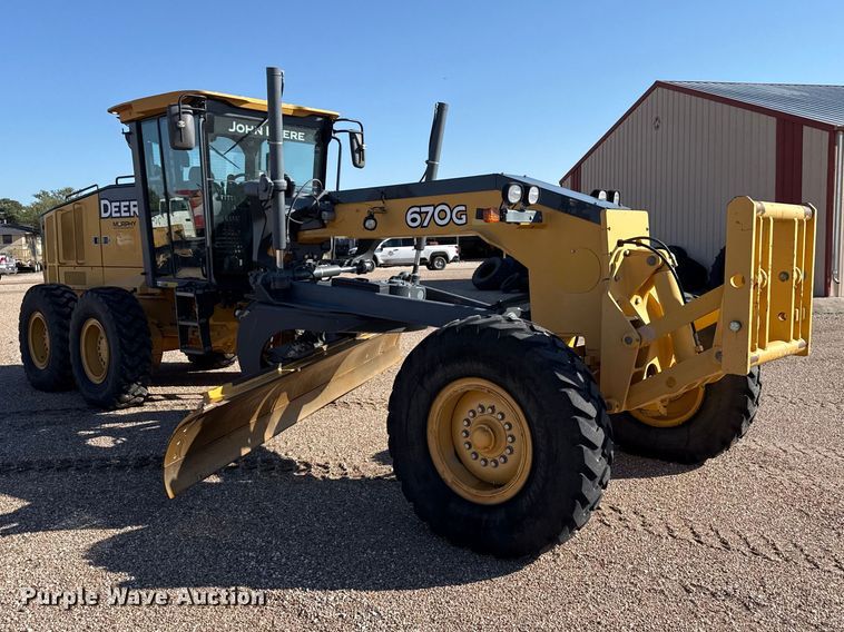 image for item EW4246 2012 John Deere 670G motor grader