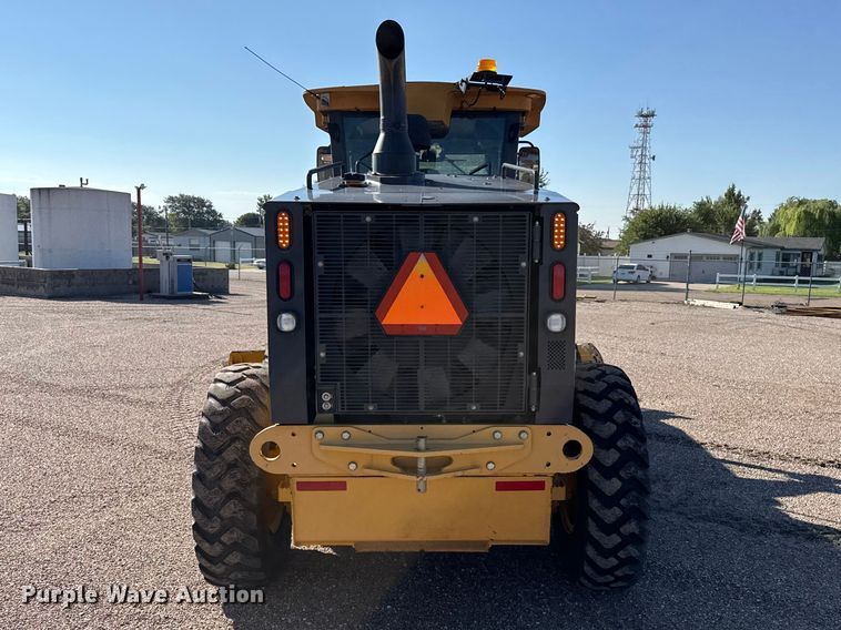 image for item EW4246 2012 John Deere 670G motor grader