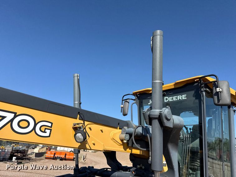 image for item EW4246 2012 John Deere 670G motor grader