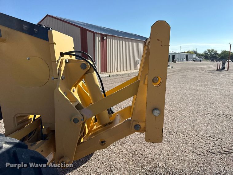 image for item EW4246 2012 John Deere 670G motor grader