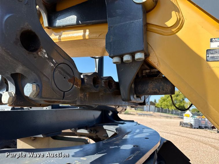 image for item EW4246 2012 John Deere 670G motor grader