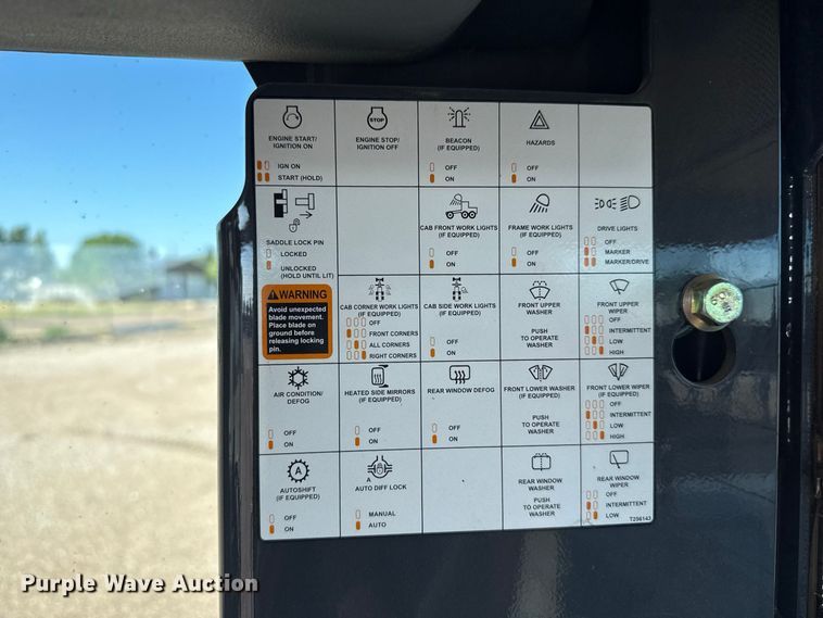 image for item EW4246 2012 John Deere 670G motor grader