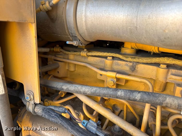 image for item EW4246 2012 John Deere 670G motor grader
