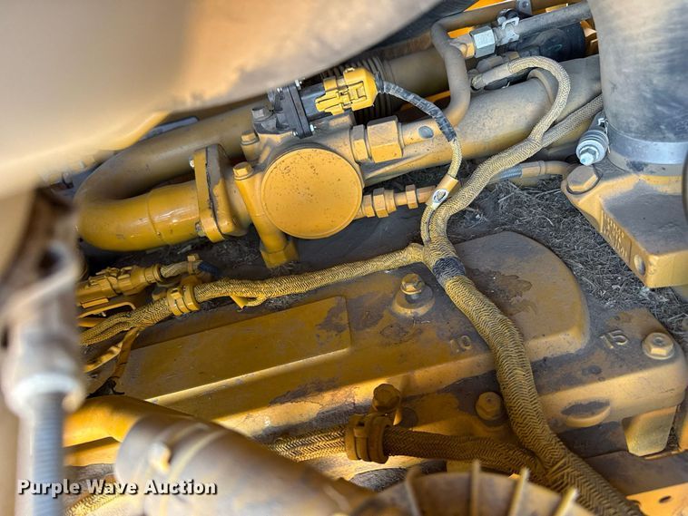 image for item EW4246 2012 John Deere 670G motor grader