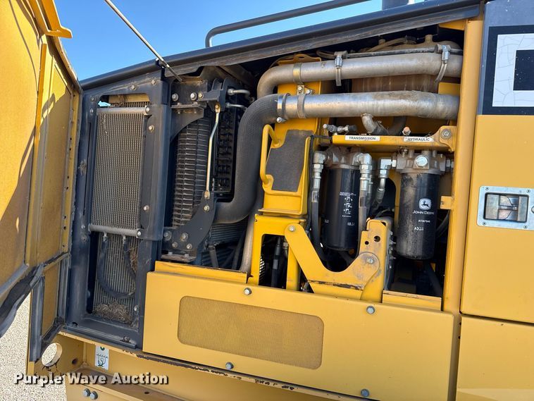 image for item EW4246 2012 John Deere 670G motor grader