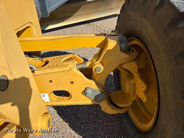 image for item EW4246 2012 John Deere 670G motor grader