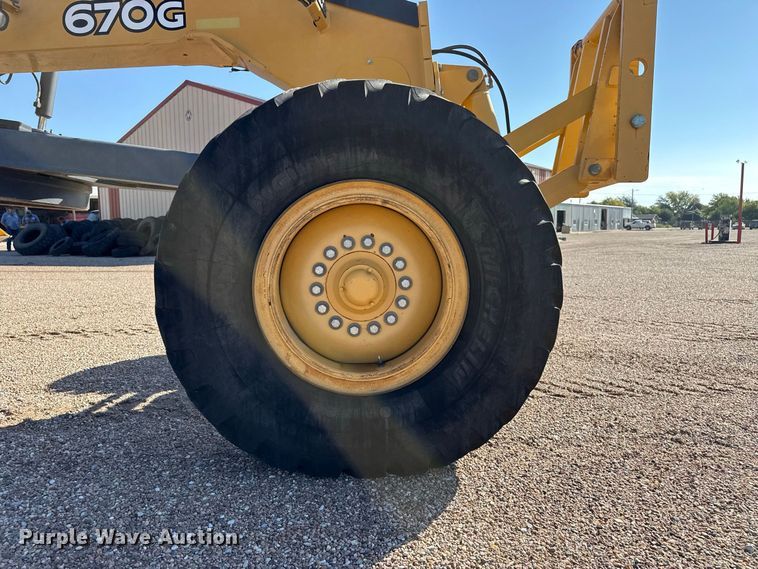 image for item EW4246 2012 John Deere 670G motor grader