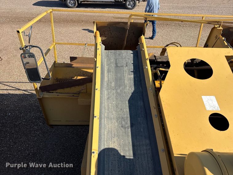 image for item EW4247 1998 Rosco SPRH-H chip spreader