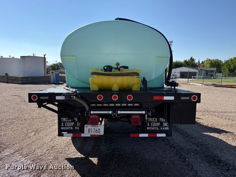 image for item EW4250 2008 Freightliner Business Class M2 flatbed truck