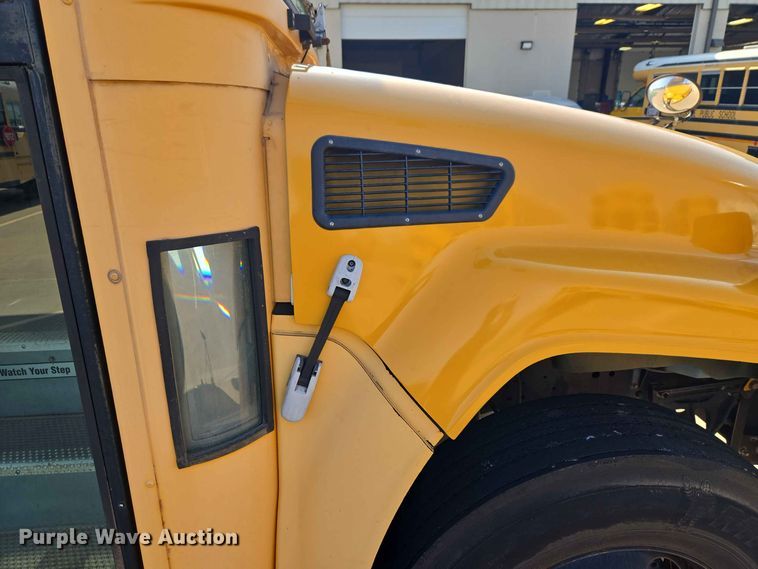 image for item EW8528 2011 Blue Bird Bb Conventional school bus