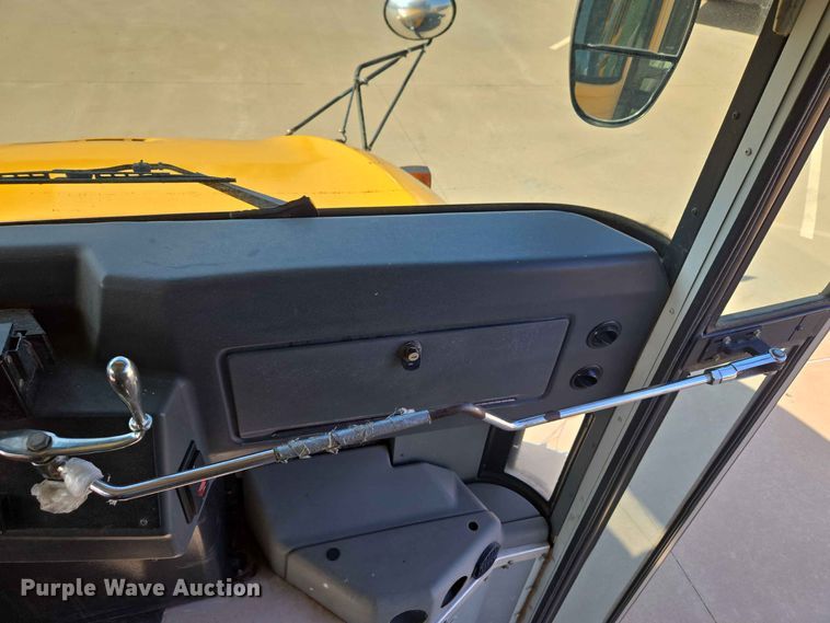 image for item EW8528 2011 Blue Bird Bb Conventional school bus