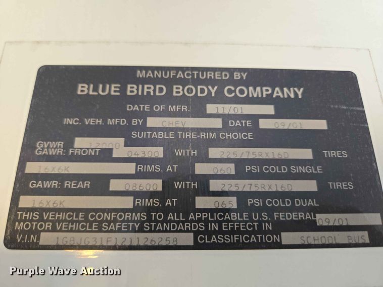 image for item EW8529 2002 Chevrolet Express 3500 school bus