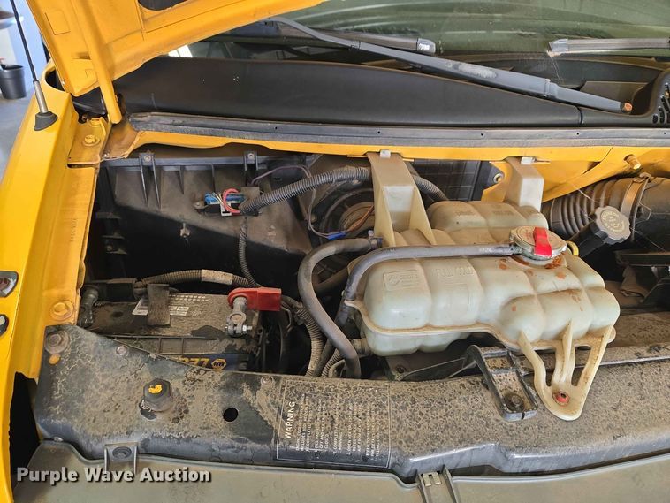 image for item EW8529 2002 Chevrolet Express 3500 school bus