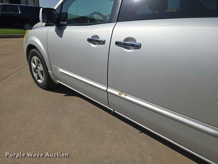 image for item EW8532 2008 Nissan Quest van