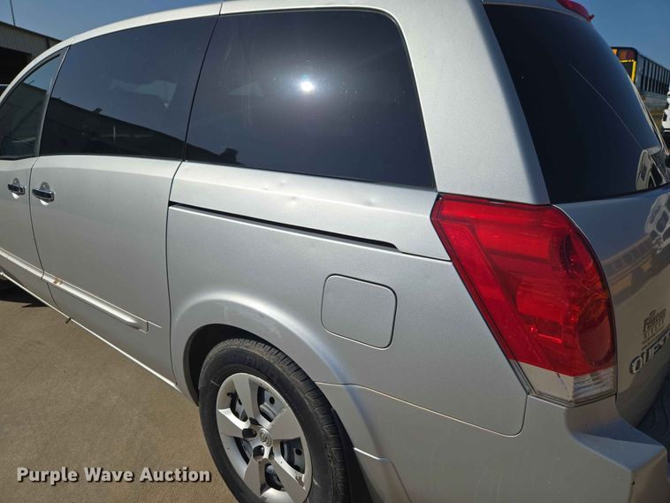 image for item EW8532 2008 Nissan Quest van
