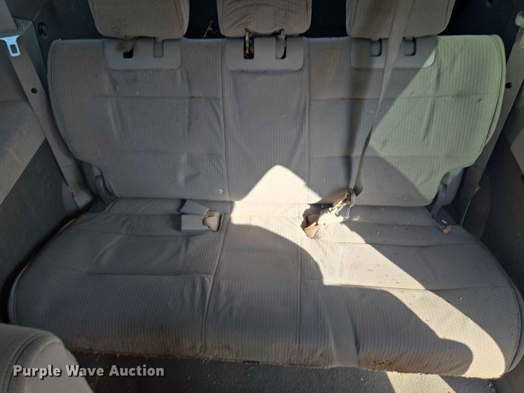 image for item EW8532 2008 Nissan Quest van