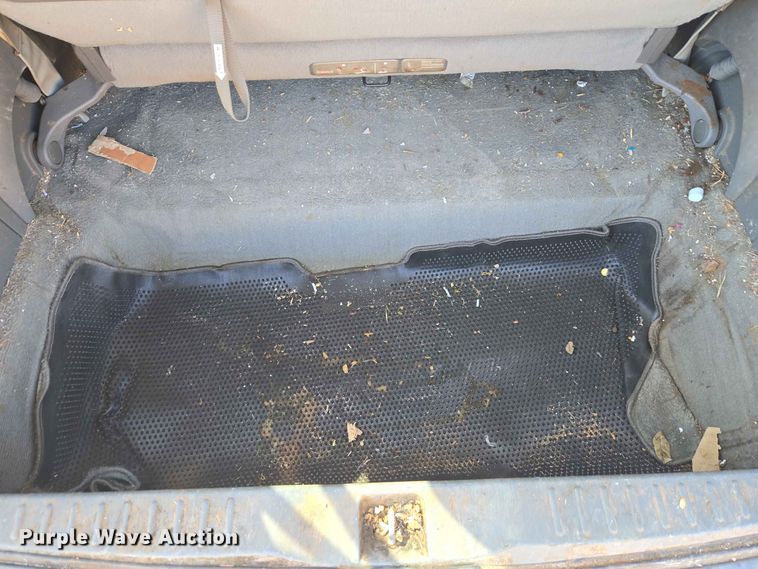 image for item EW8532 2008 Nissan Quest van