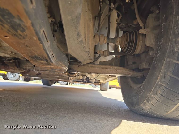 image for item EW8532 2008 Nissan Quest van