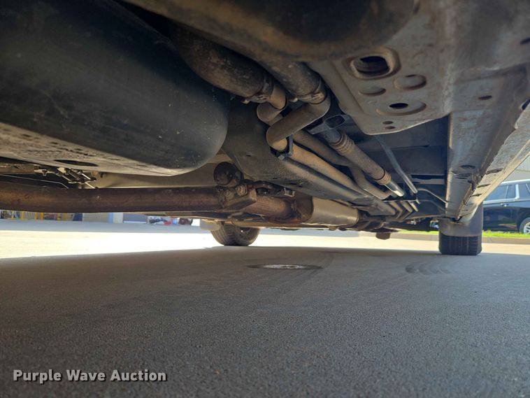 image for item EW8532 2008 Nissan Quest van