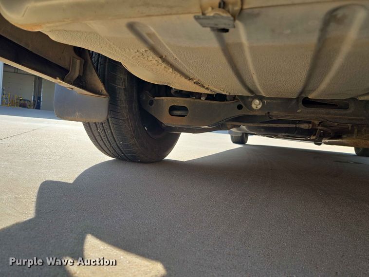 image for item EW8532 2008 Nissan Quest van