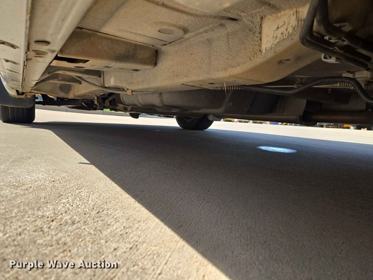 image for item EW8532 2008 Nissan Quest van