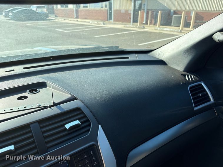 image for item EW8754 2015 Ford Explorer Police Interceptor SUV