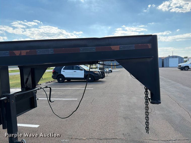 image for item EW8755 1986 W-W Trailer Manufacturers equipment trailer