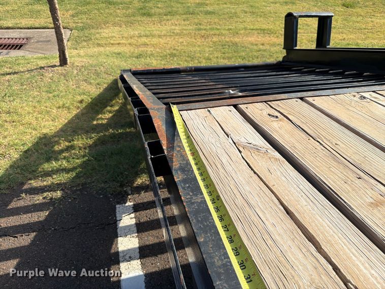 image for item EW8755 1986 W-W Trailer Manufacturers equipment trailer