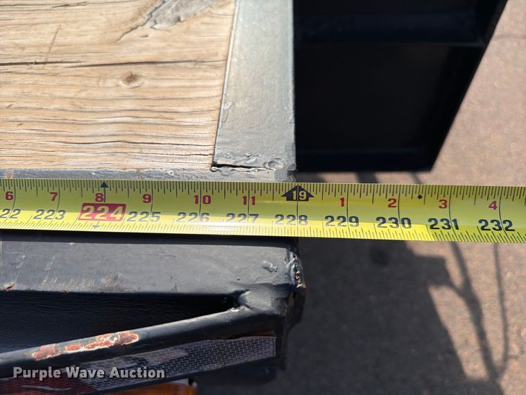 image for item EW8755 1986 W-W Trailer Manufacturers equipment trailer