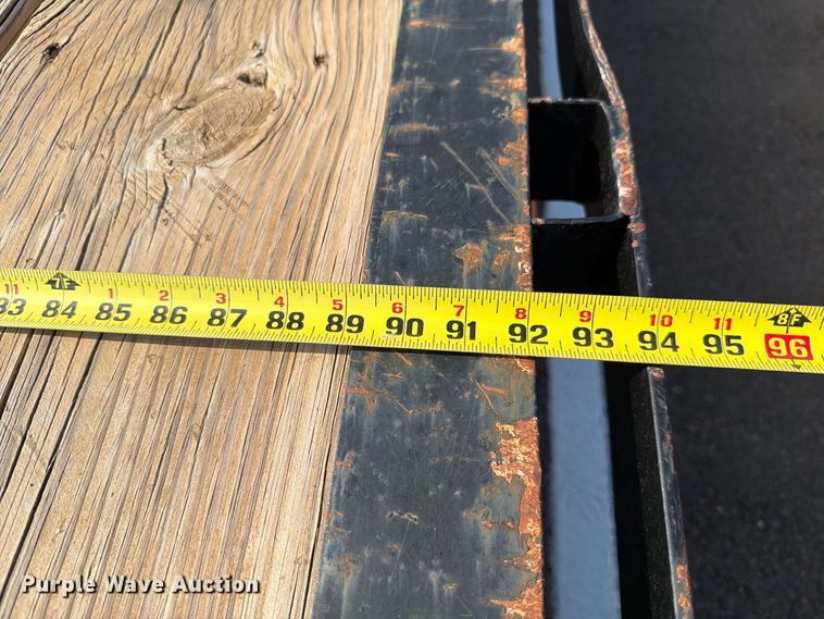 image for item EW8755 1986 W-W Trailer Manufacturers equipment trailer