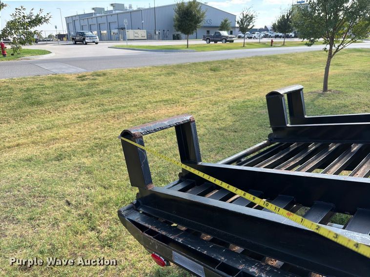 image for item EW8755 1986 W-W Trailer Manufacturers equipment trailer